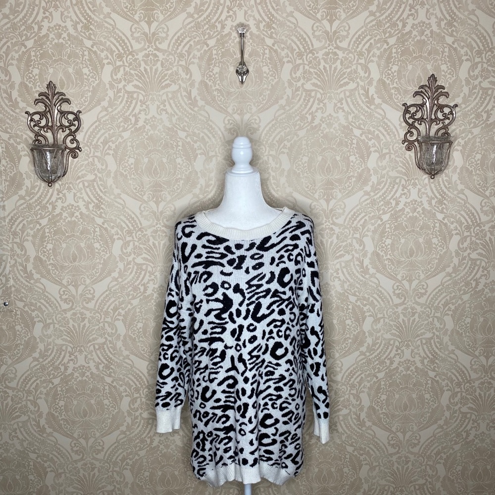 andthewhy cheetah oversized crew neck sweater